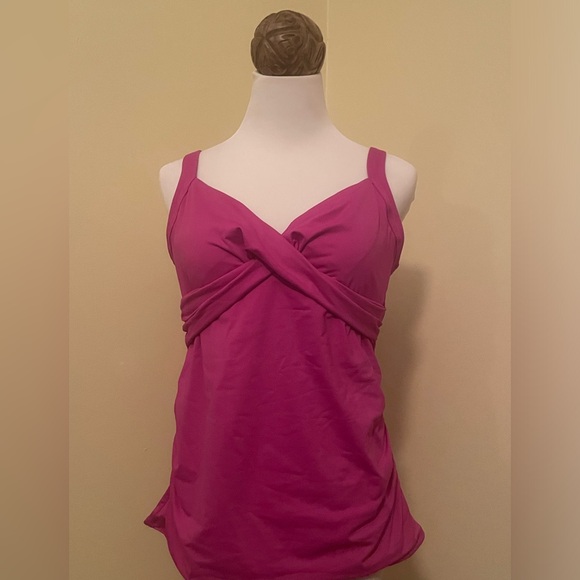 Lands’ End - Tankini Swimsuit Top - Size 12 Magenta - Picture 1 of 3